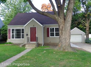 2006 Franklin Ave NE, Cedar Rapids, IA 52402