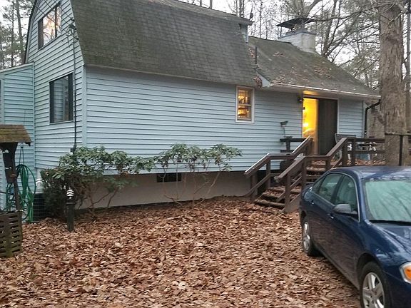 3rd image of 158 Mallard Dr