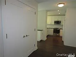 433 Main St #308 — Photo 2