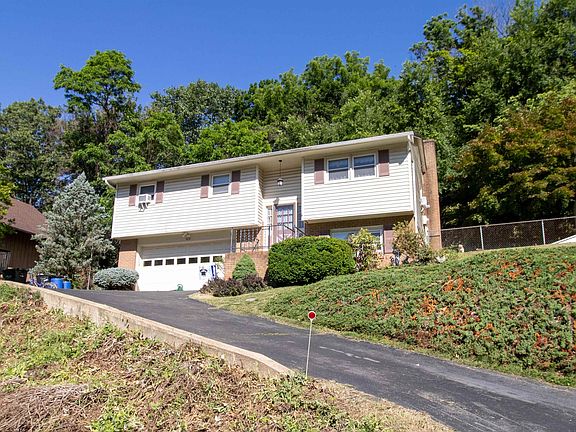 3rd image of 812 N Coalter St