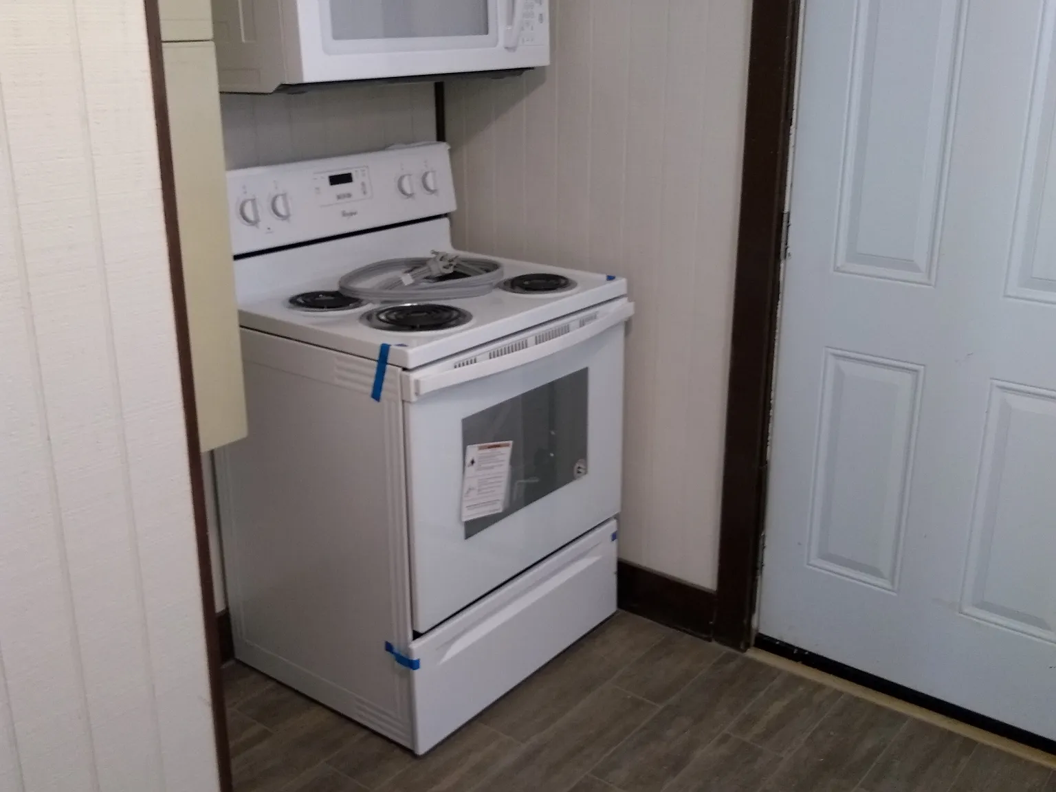 2 bed, 940 sqft, $950 — Photo 4