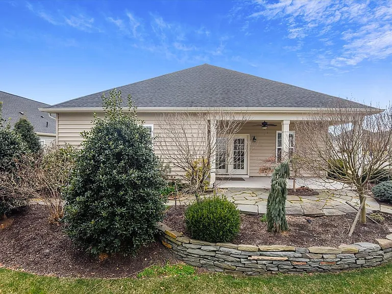 5815 New Berne Rd — Photo 30
