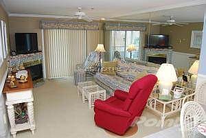 Harbour Club 8D Living Room_2