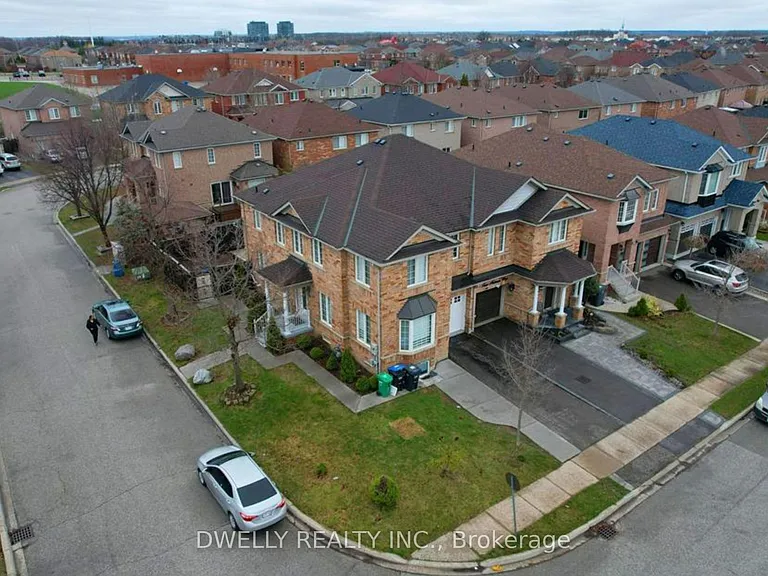 29 Trudelle Cres — Photo 2