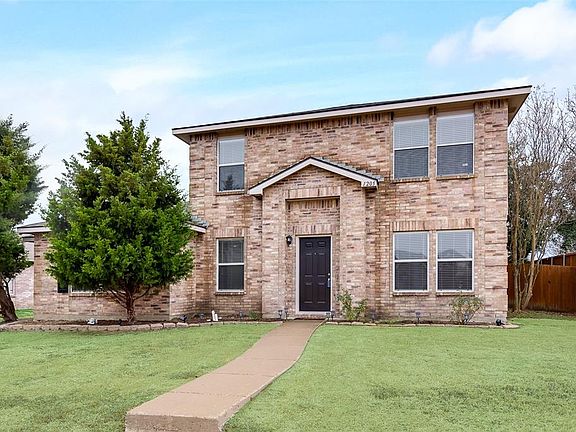 4th image of 1205 Scottsdale Dr