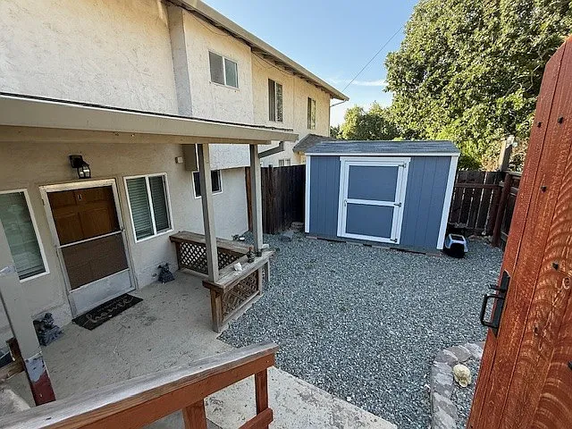 2913 Sycamore St #A — Photo 2