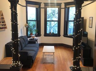 3733 N Greenview Ave APT 3, Chicago, IL 60613