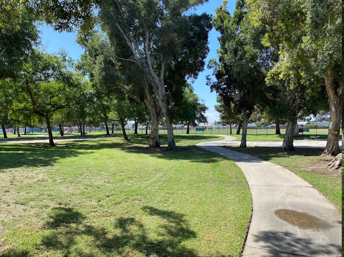 3 bed, 1200 sqft, $3,750 — Photo 1