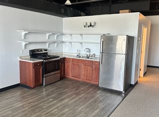 22 Park St #13, Lewiston, ME 04240
