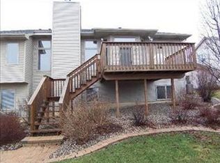 7417 Vale Dr, Schererville, IN 46375