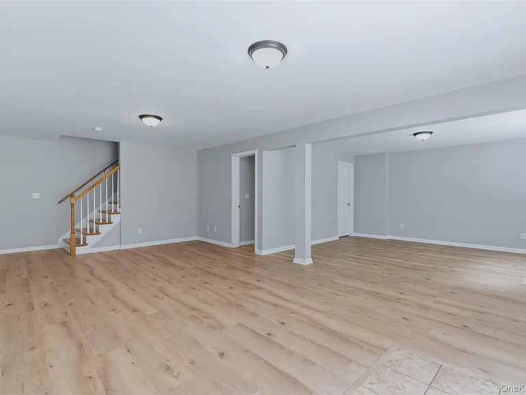 735 Milton Tpke #2 — Photo 23