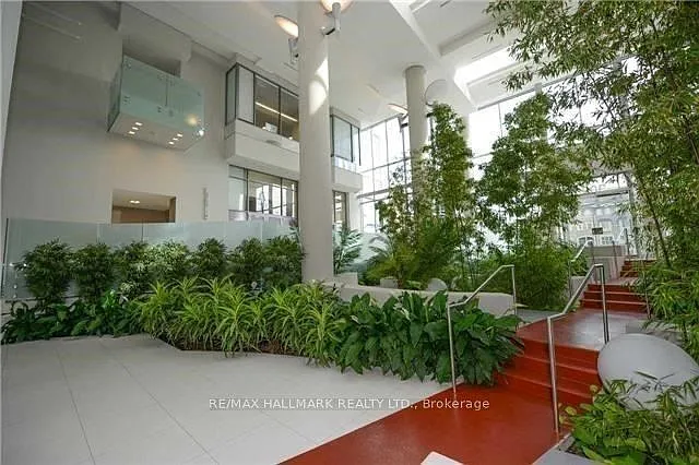 2 bed, $3,200 — Photo 4