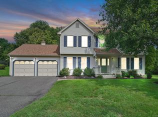 171 Settlers Ridge Rd, Milford, CT 06460