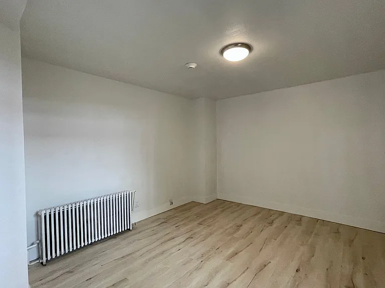 1014 N Garden St — Photo 62