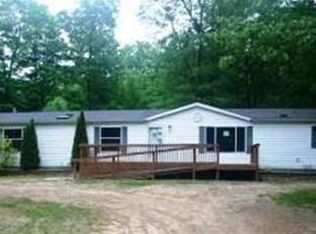120 Forestville Dr, Houghton Lake, MI 48629