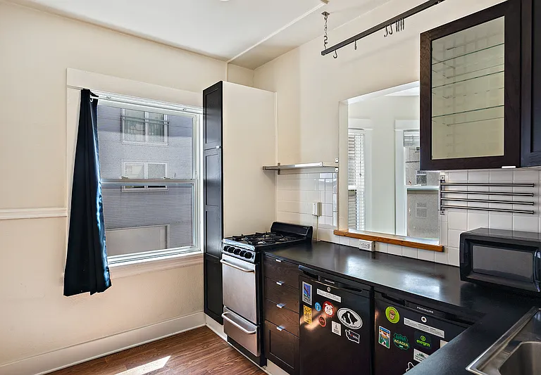 115 Bellevue Ave E #105 — Photo 5