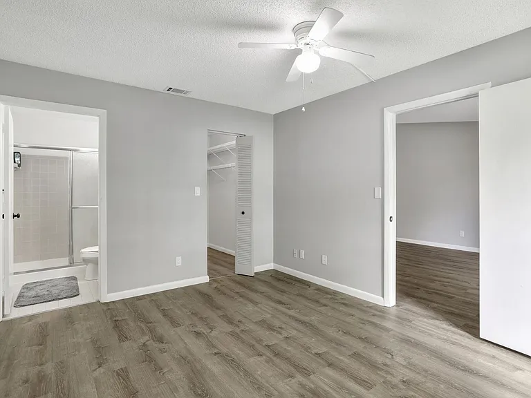 9413 Boca Cove Cir — Photo 13