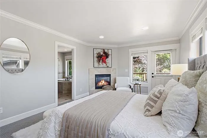 10135 NE 62nd St — Photo 13