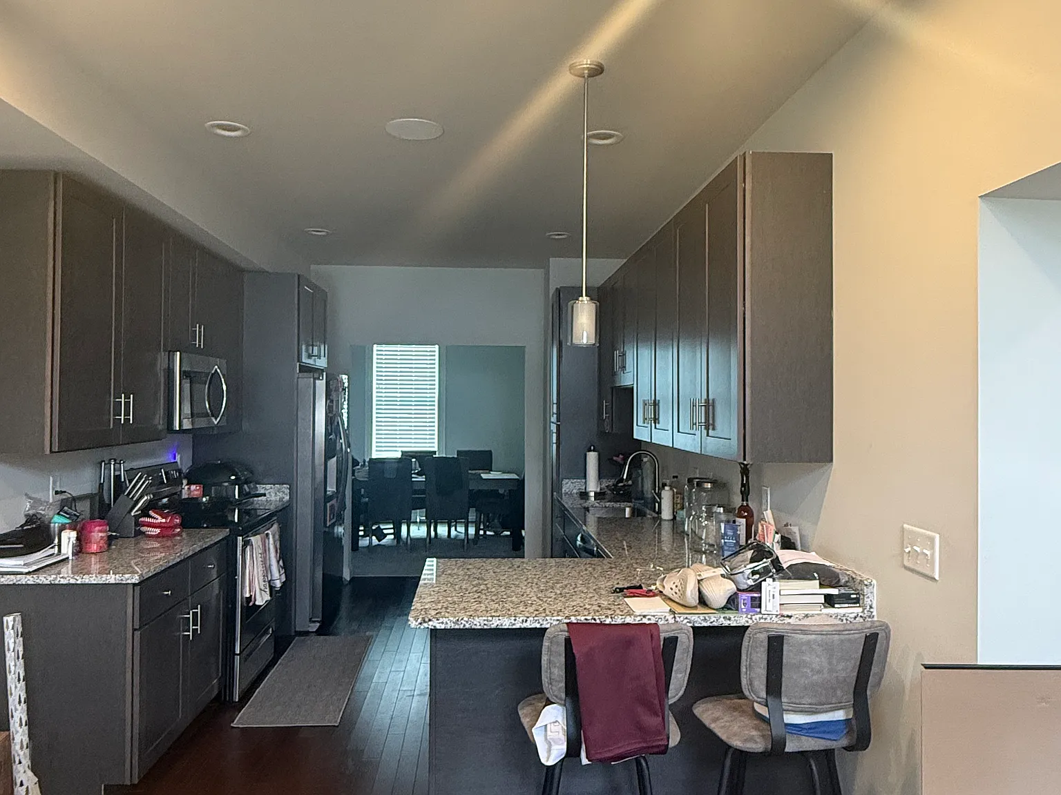 4 bed, 3.5 bath, 1800 sqft, $2,800 — Photo 3