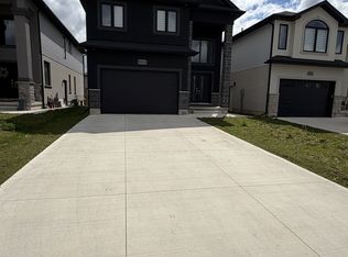 2269 Southport Cres, London, ON N6M0H9