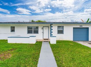 10734 SW 152nd Ter, Miami, FL 33157