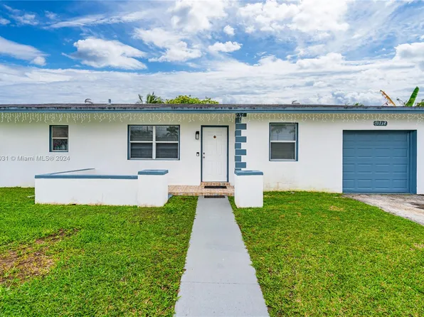 10734 SW 152nd Ter, Miami, FL 33157