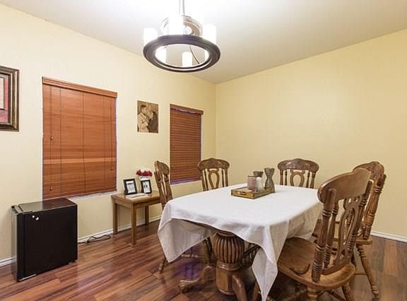 2nd image of 3633 Macquarie Dr