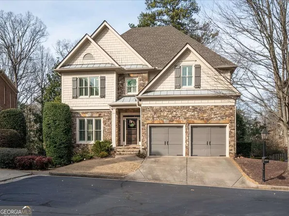 2012 Mendenhall Cir, Atlanta, GA 30341