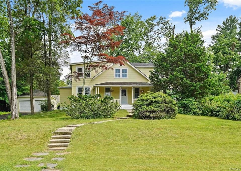 35 Woodlands Avenue, White Plains, NY 10607 Zillow