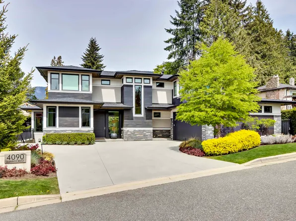 4090 Sunnycrest Dr, North Vancouver, BC V7R 3E5