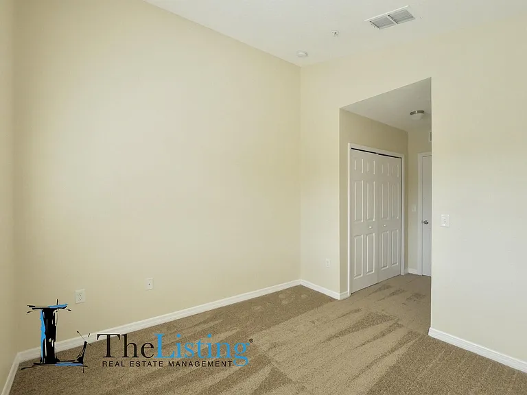 10409 Regent Square Dr #802 — Photo 12
