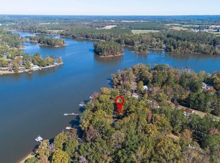 1089 N Windwood Ct, Batesburg, SC 29006