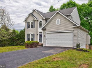 3919 Lynnhaven Ln, Fredericksburg, VA 22408
