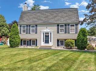 28 Brinton Dr, Nashua, NH 03064