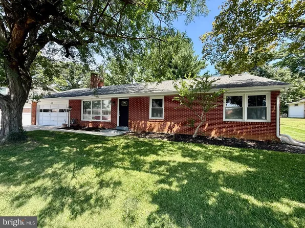 535 Hockersville Rd, Hershey, PA 17033