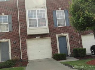 36147 Dominion Cir, Sterling Heights, MI 48310