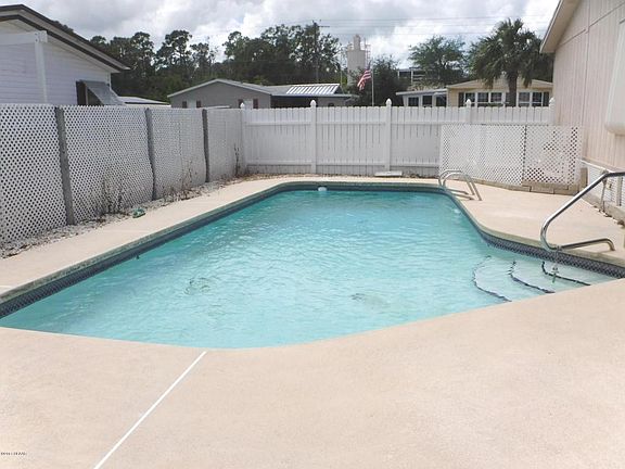 4th image of 778 Laurel Springs Dr