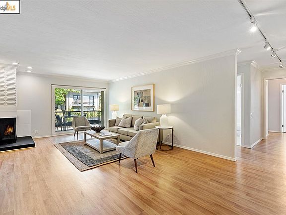 2nd image of 645 Chetwood St APT 102