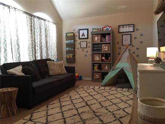 2nd image of 12408 Lonesome Pine Pl