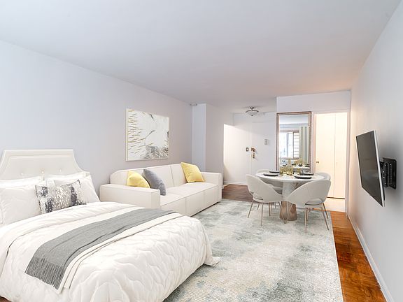 3rd image of 153 E 57th St APT 8F