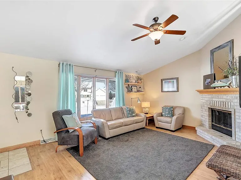2655 Saint Ann Dr — Photo 6