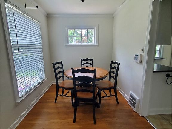 5th image of 24883 Electric Dr