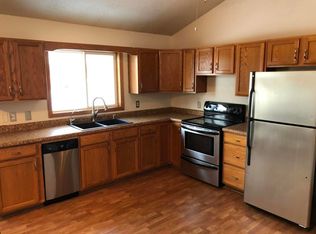 W7601 Old W Rd, Crivitz, WI 54114