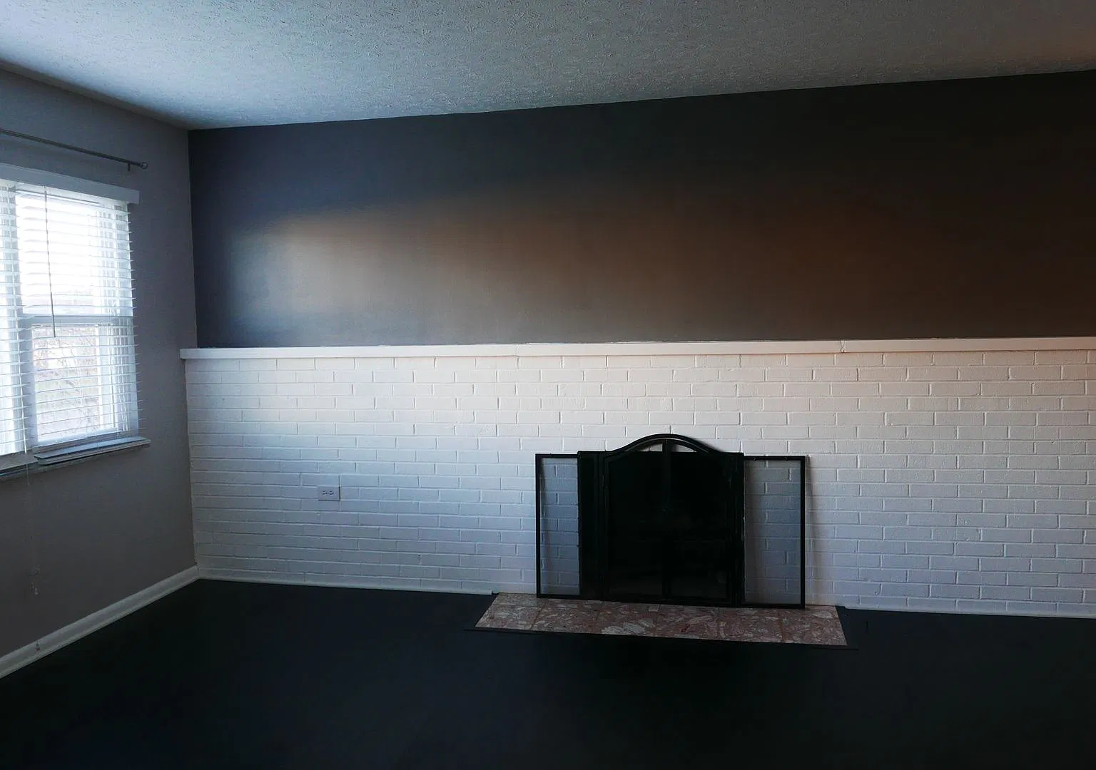 3 Bed / 1 Bath Single-Family Home in Grove City — Photo 2