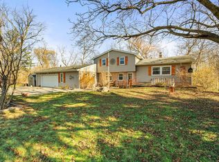 W180S7888 Pioneer Dr, Muskego, WI 53150