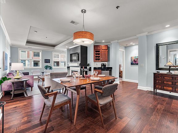 210BransonLanding-31-13