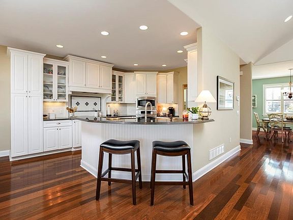 5th image of 29552 Turnberry Dr