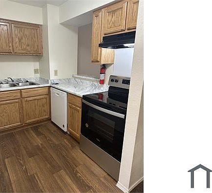 1st image of 3601 Wellesley Dr NE APT 2