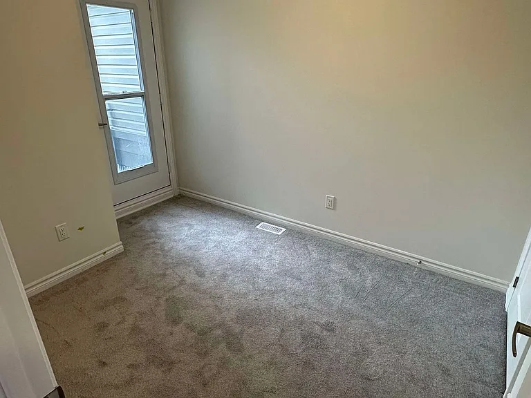 783 Kootenay Path — Photo 15