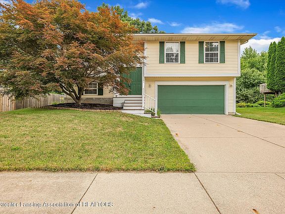 3rd image of 4136 Bridgeport Dr